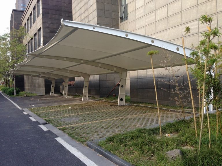 小區(qū)停車(chē)棚